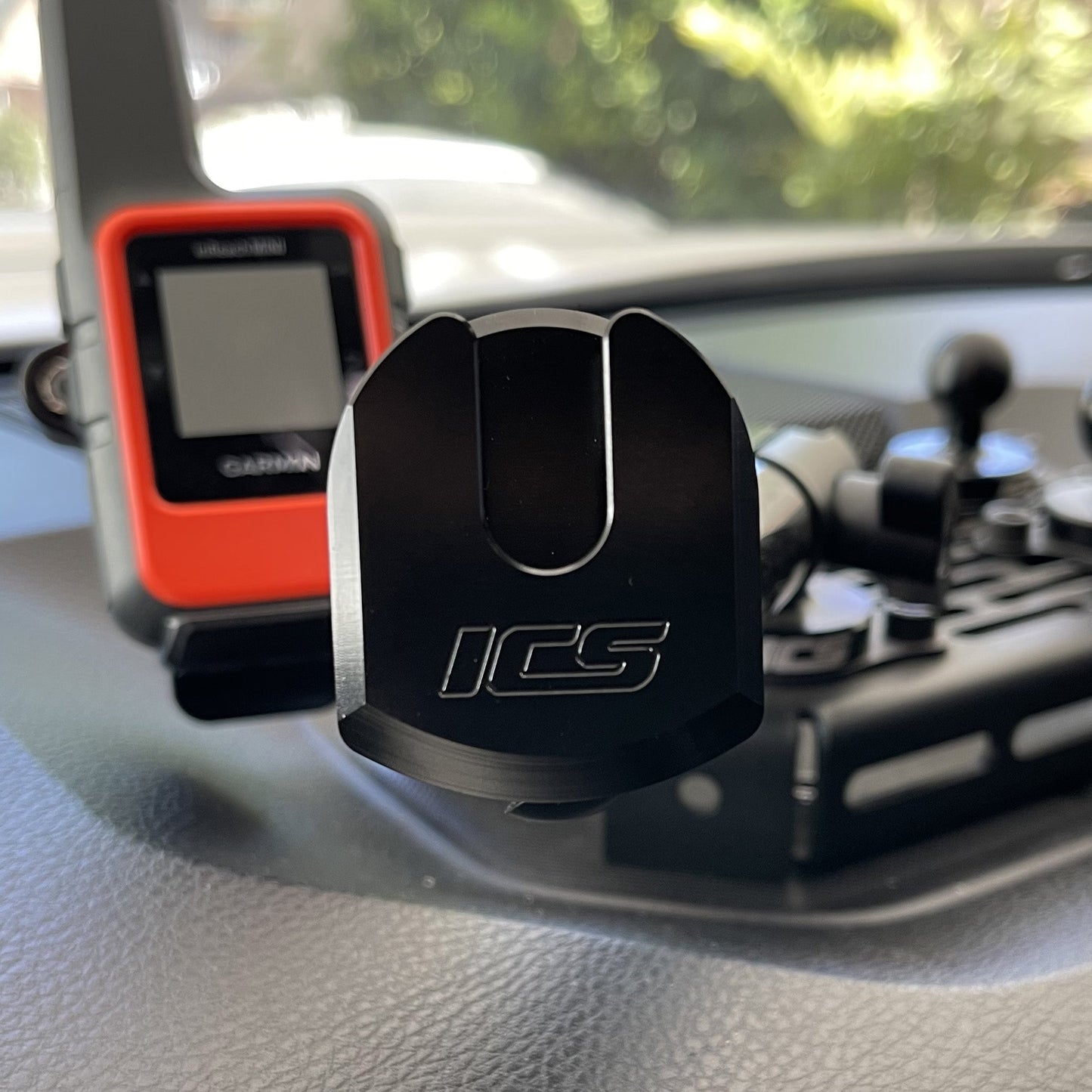 CB MIC Holder
