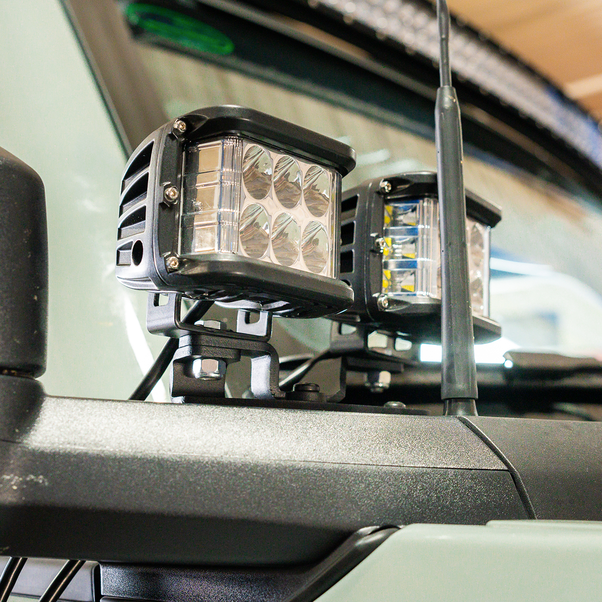 Ditch Light Mount Kit Fits 2021+ Ford Bronco Raptor - (2) 3X2 18W AMBER LED PODS // (2) 27W SIDE PROJECTING LED PODS
