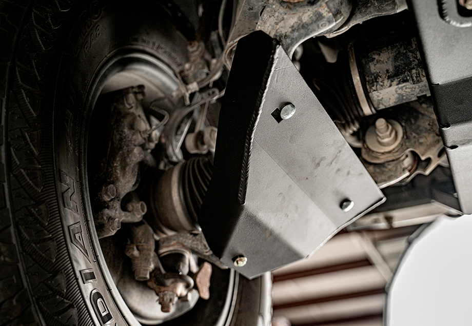 Lower Control Arm Skid Plate For 2007-2014 Toyota FJ Cruiser