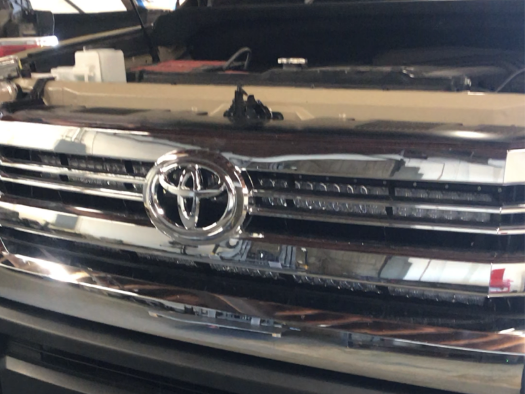 2014-2020 Toyota Tundra 42" Hidden Grille Curved LED Light Bar Brackets/Combo - Cali Raised LED