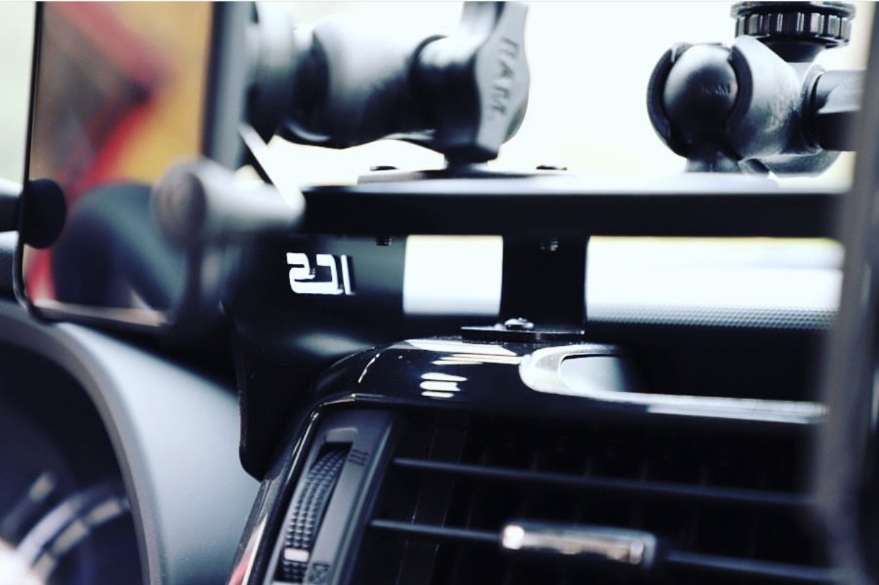 2010-2024 Toyota 4Runner Dash Mount