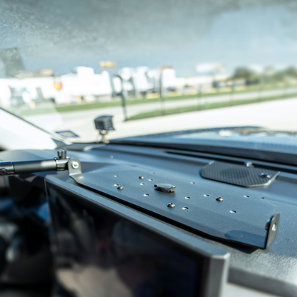 Tundra Dash Mount Fits 22+ Toyota Tundra